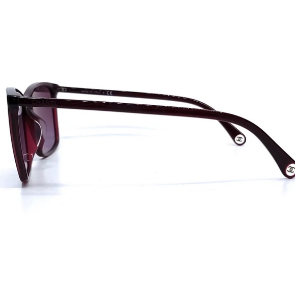 Chanel square Sunglasses - Picture 12 of 13